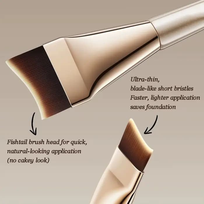 Brosse de fond de teint Ultra fine incurvée