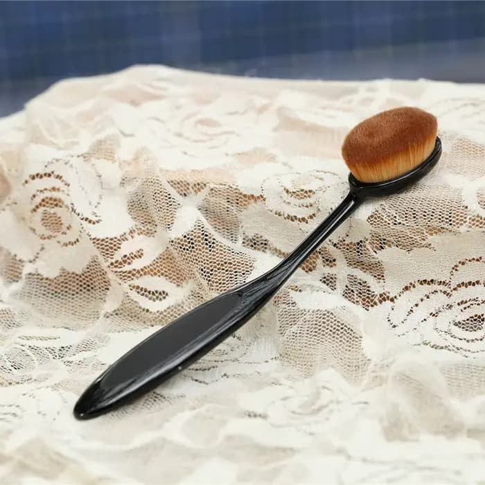 Pinceau de maquillage amélioré