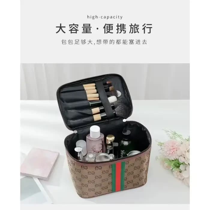 Trousse de maquillage élégante