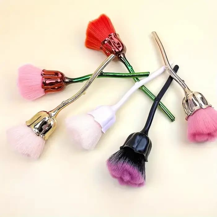 Brosse de maquillage en poudre pour femmes