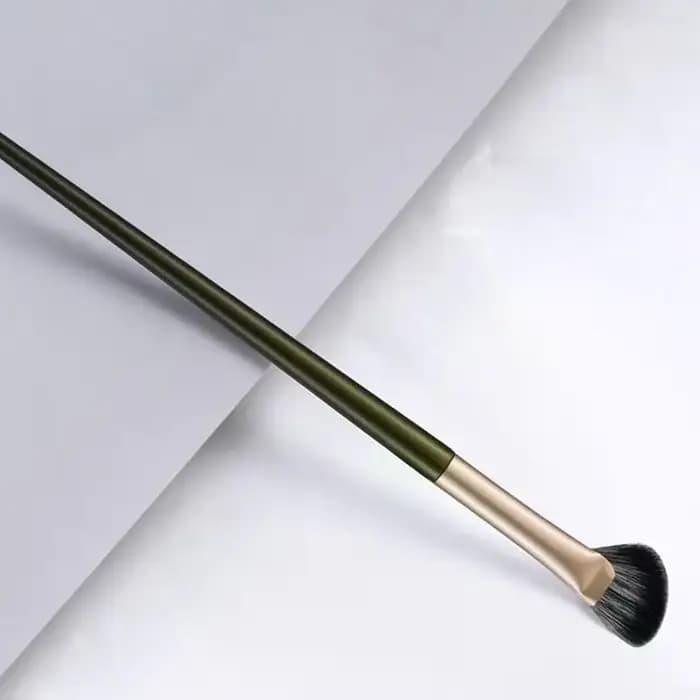 Pinceau de maquillage de Contour à angle plat