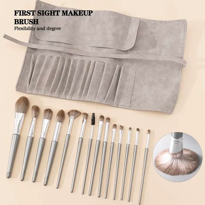 Ensemble complet de pinceaux de maquillage Player Sight