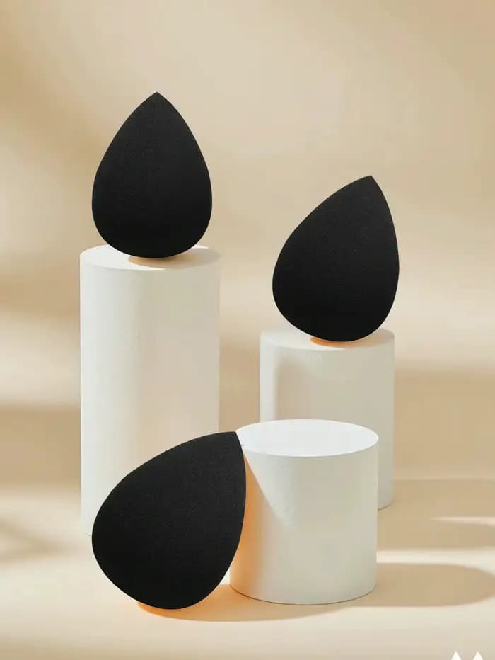 Ensemble d'éponges de maquillage aux œufs noirs