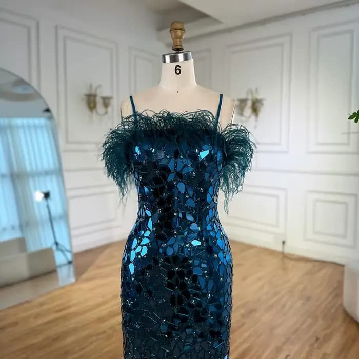 Robe de soirée mi-longue de luxe, bleu paon, perles, miroir, Design de plumes, pour fête formelle, Serene Hill, LA73067, personnalisée