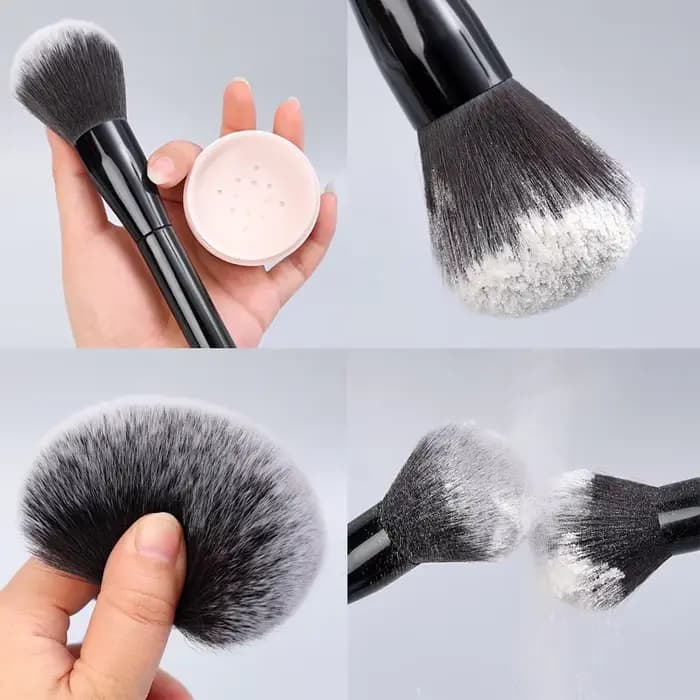 Grand pinceau de maquillage noir