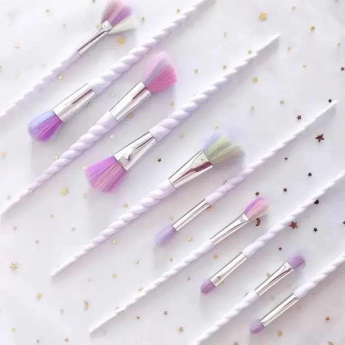 Ensemble de 10 pinceaux de maquillage colorés