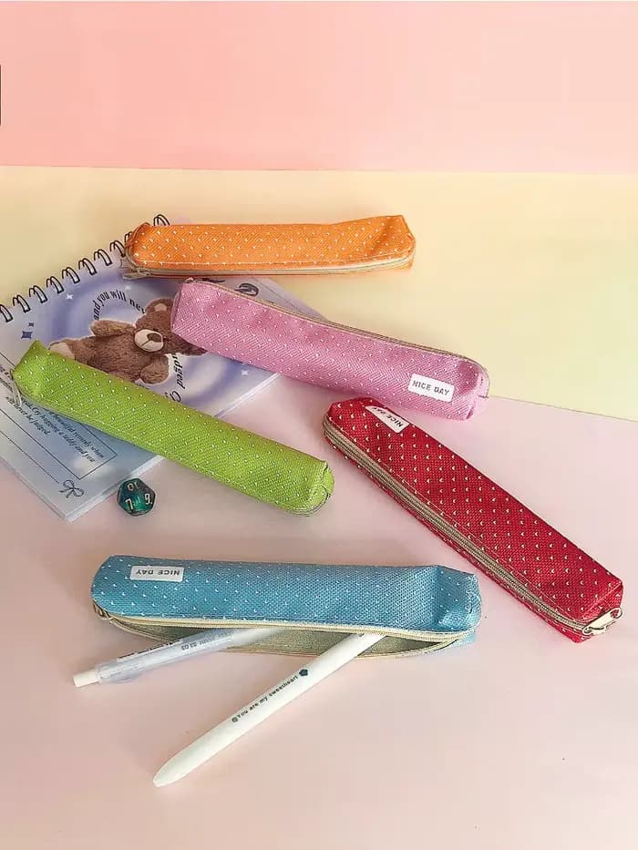 Trousse à crayons couleur bonbon