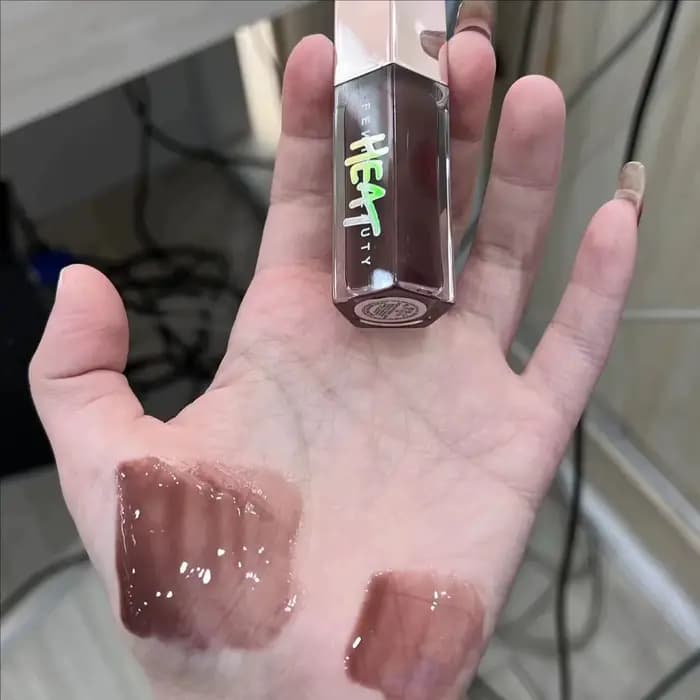 Fenty Beauty Gloss Bomb Lip Glaze Multicolore Hydratant Brillant Pailleté Repulpeur de Lèvres Maquillage Rouge