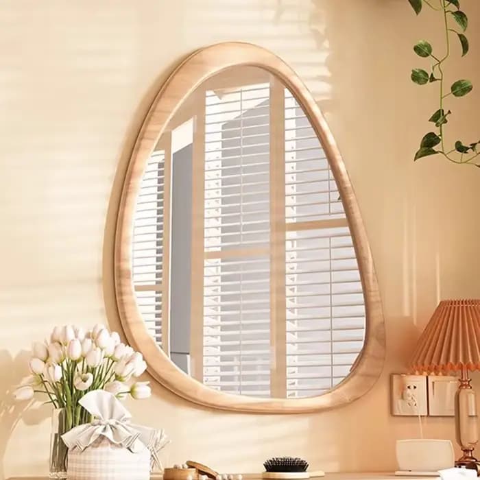 Miroir mural irrégulier