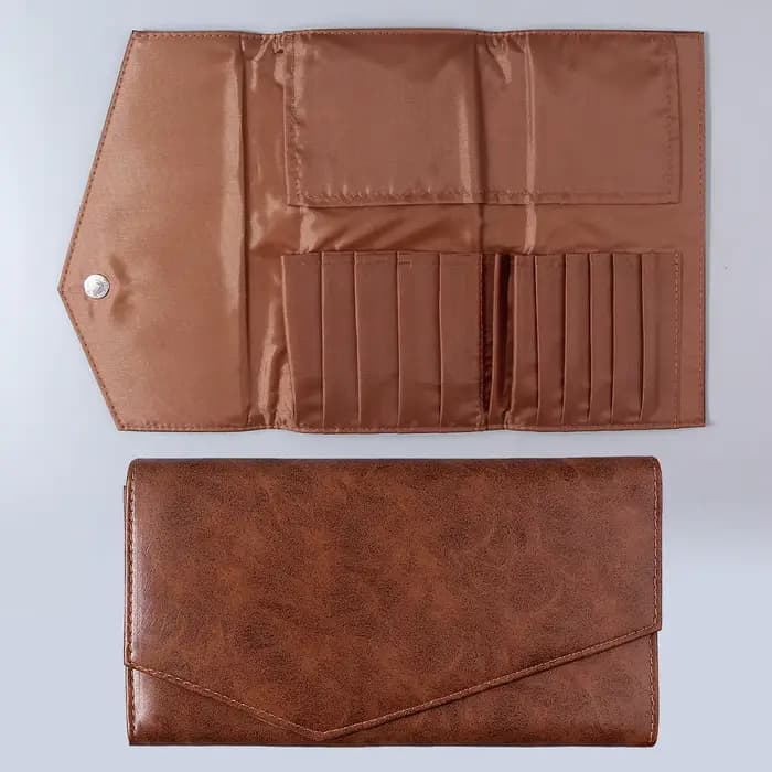 Pochette à pinceaux de maquillage en PU marron avec boucle magnétique, organiseur anti-poussière et pliable, capacité jusqu'à 12 pinceaux pour le voyage, portable et élégant