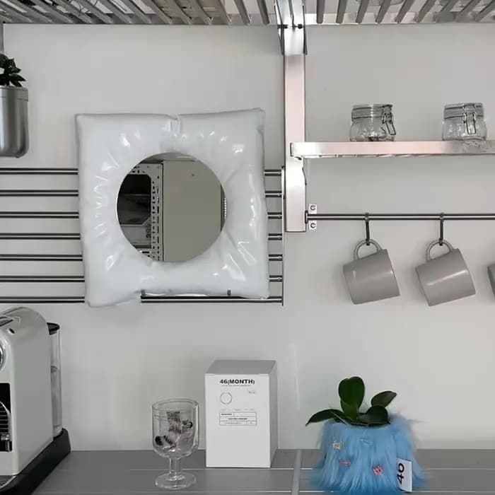 Nouveau Style INS oreiller miroir créatif carré mural salle de bain