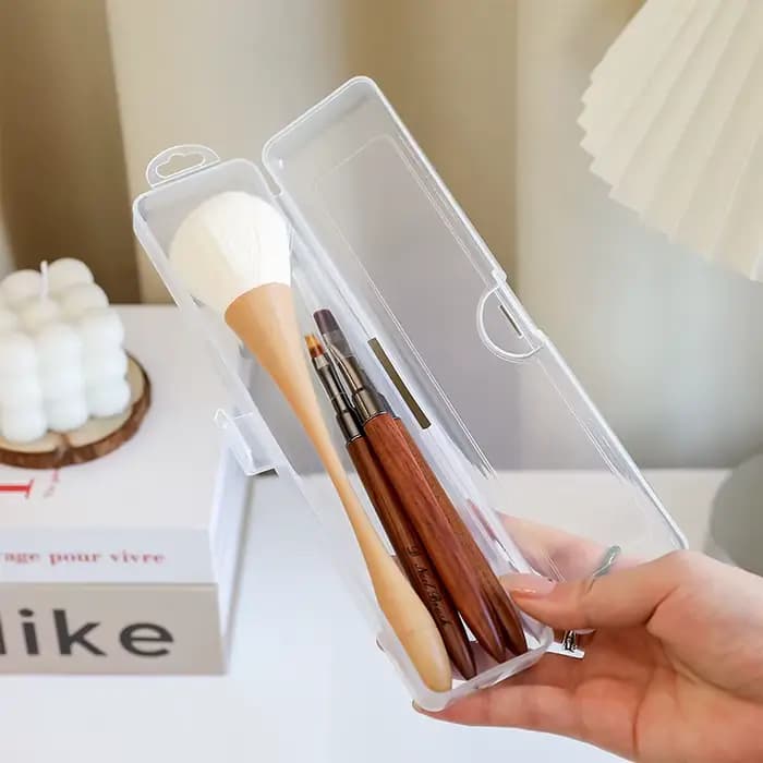 Boîte de rangement pour pinceaux de maquillage