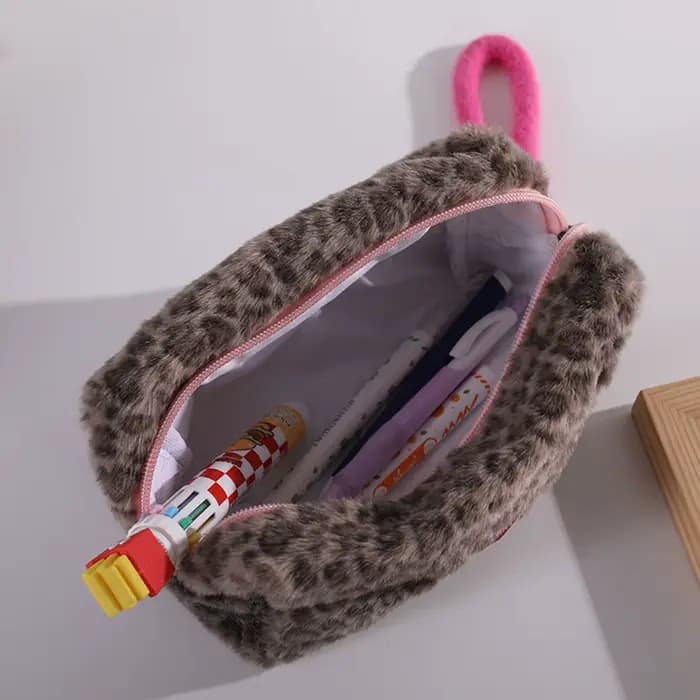 Trousse à crayons en polyester doux à imprimé léopard