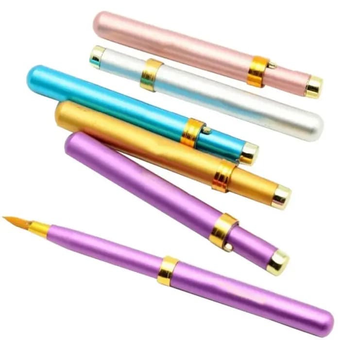 Pinceaux de maquillage portables rétractables pour lèvres