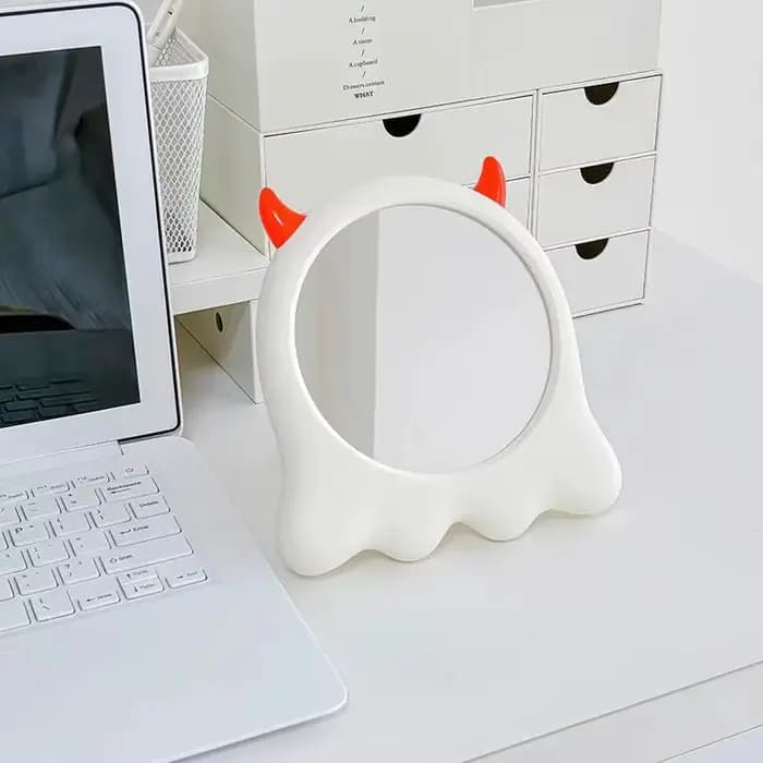 Autocollant ovale miroir à main maquillage lumière blanc miroirs debout Kawaii Design dortoir particulier Decorativos maison accessoires
