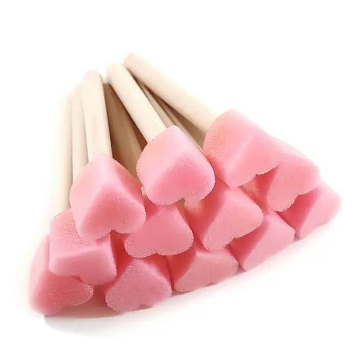 12 éponges en forme de cœur rose avec manche