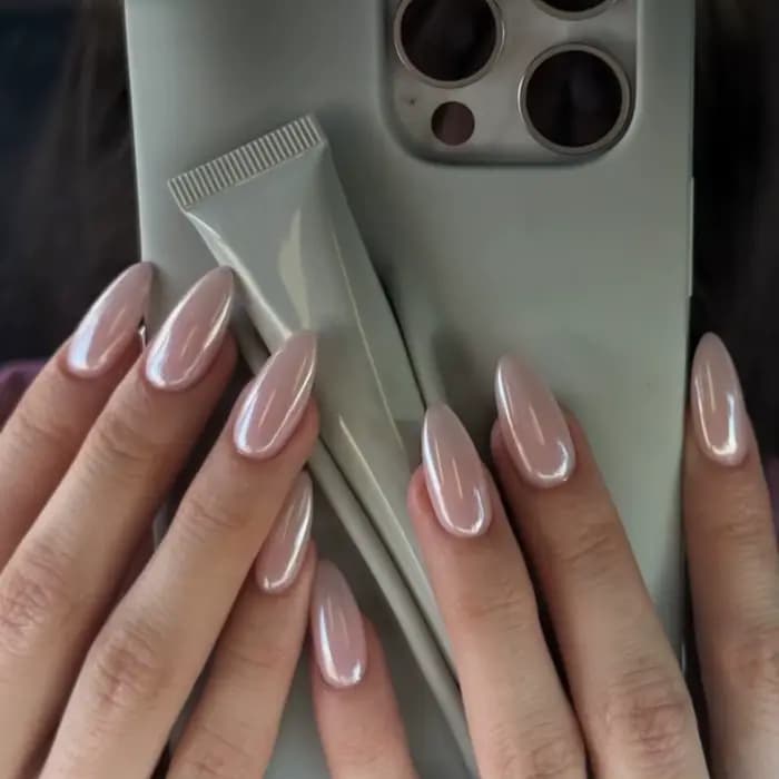 24 pièces tête ovale courte Blush rose presse sur les ongles avec des designs simples ongles en aman