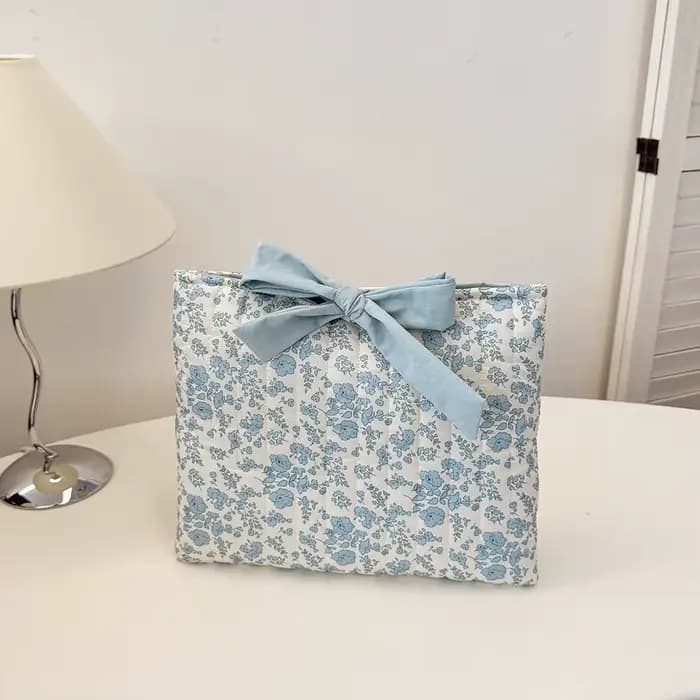 Trousse de maquillage matelassée florale