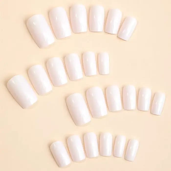 ARTAUG 24 pièces court carré blanc solide couverture complète couverture complète faux ongles ensemb