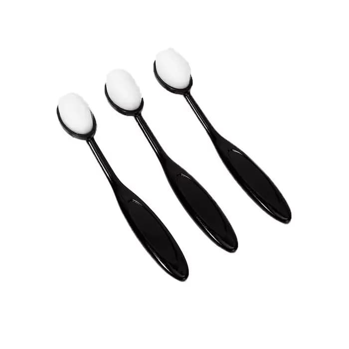 Pinceau de maquillage en forme de brosse à dents pour fond de teint