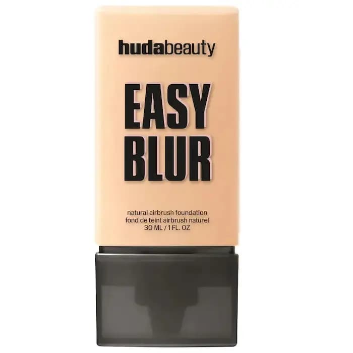 Huda Beauty Fond de teint aérographe naturel Easy Blur avec Niacinamide