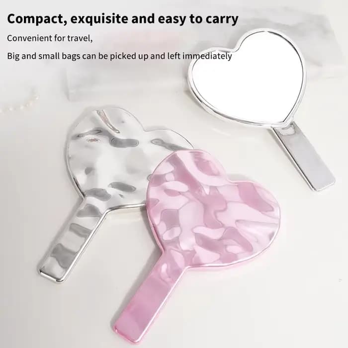 Miroir de maquillage à main