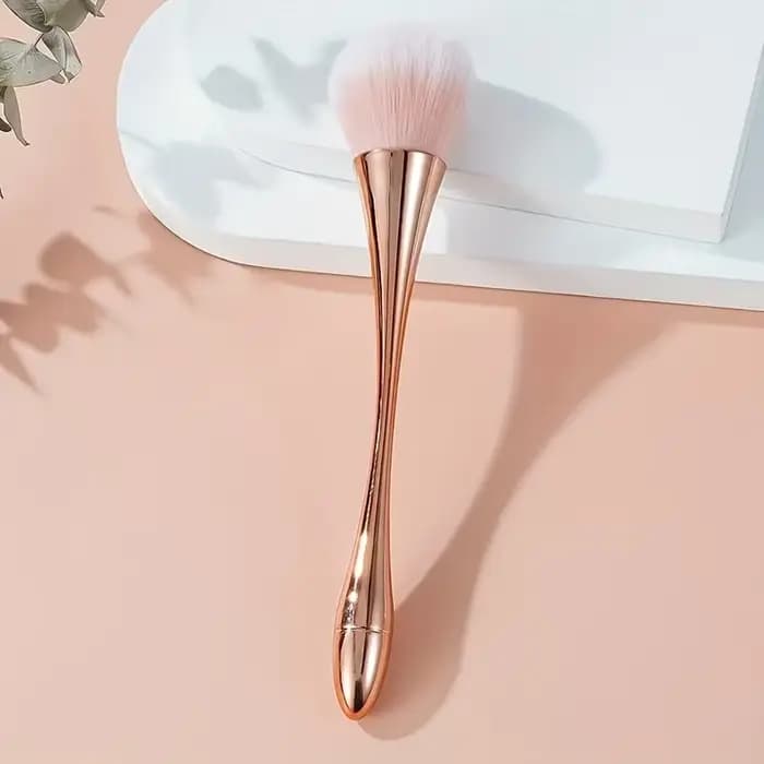 Pinceau de maquillage en forme d'éventail rose doré