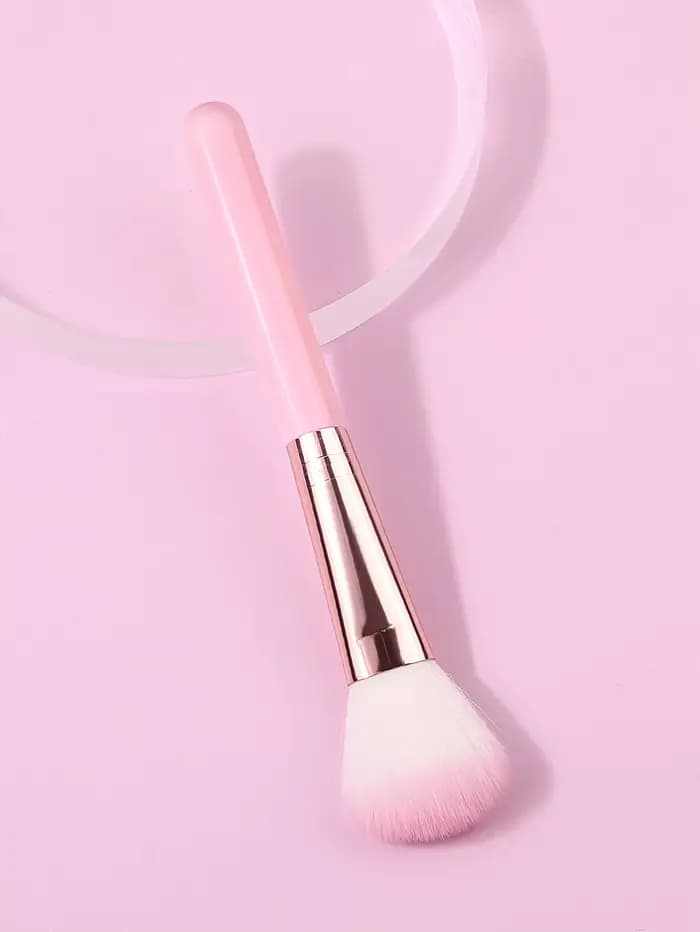 1 pinceau à blush multifonctionnel