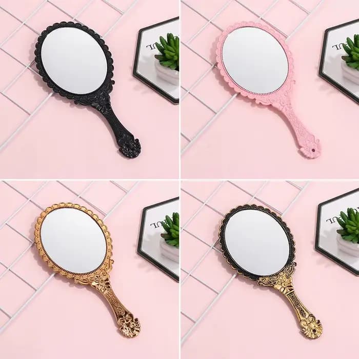 Miroirs de maquillage sur pied de forme narvintage