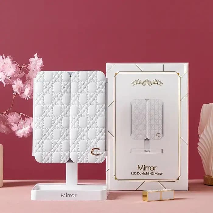 Miroir de maquillage pliable à trois volets avec lumière LED, miroir de vanité de bureau rotatif mignon 3 tons avec loupe 2X/3X, cadeau pour maman, femme, petite amie