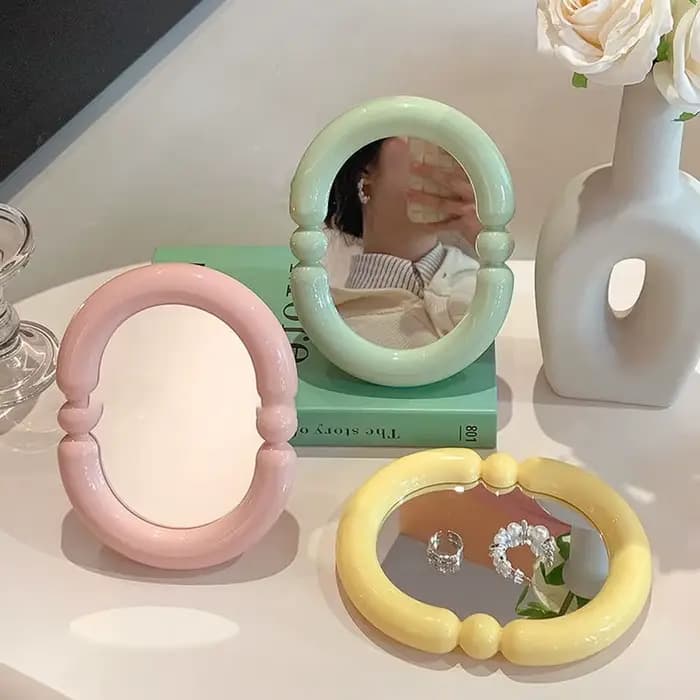 Miroir de maquillage couleur bonbon