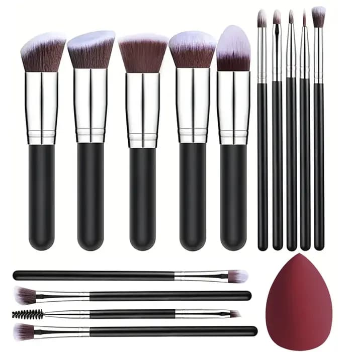 Ensemble de pinceaux de maquillage doux et moelleux pour femme