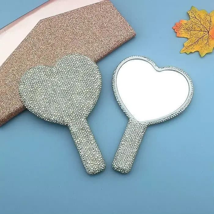 Miroir à main en forme de cœur de haute beauté avec diamants pour une réparation facile du maquillage