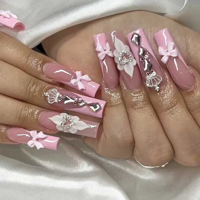 Breloques pour ongles, Design couronne, avec strass, accessoires pour Nail Art, fournitures pour fem