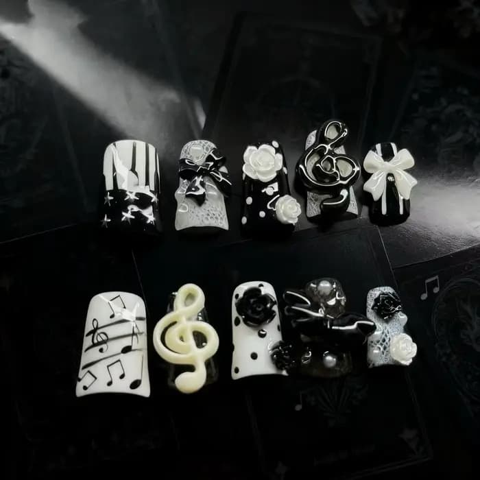 10 pièces à la main gothique presse sur ongles Punk foncé 3D Note de musique conception faux ongles