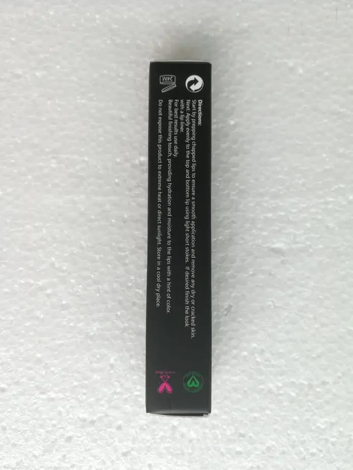 Rouge à lèvres et gloss à lèvres en marque privée, logo personnalisé, tube lumineux LED P42 P43, fin