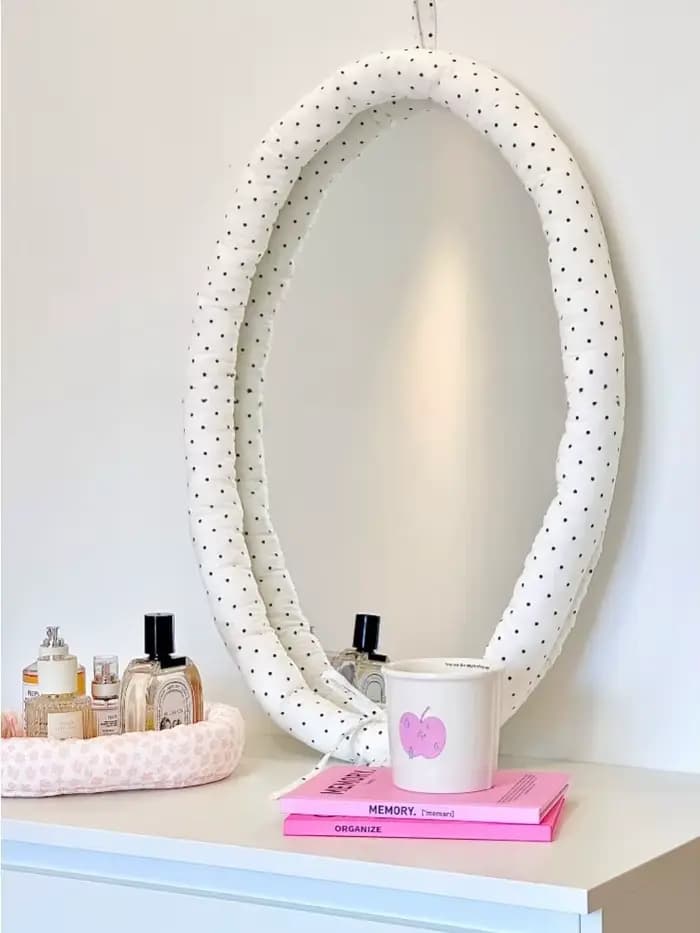 Miroir décoratif de forme spéciale, accessoires Photo, tissu Imitation, cadre en résine, miroir cosm