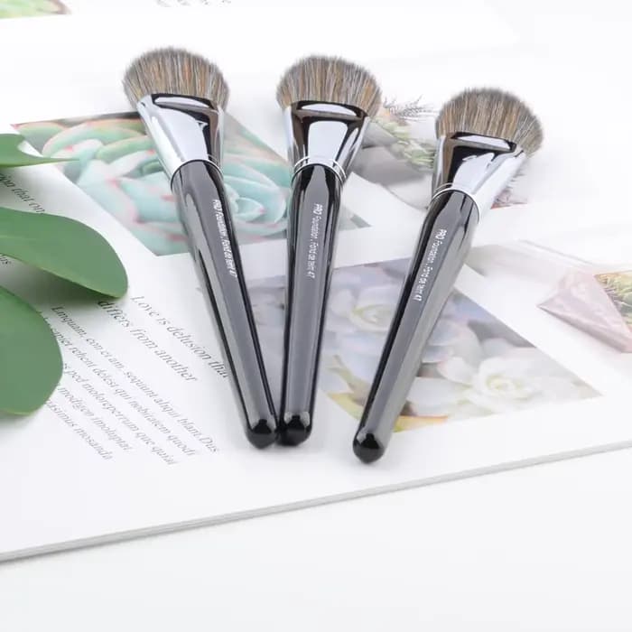 Brosses de maquillage pour fond de teint