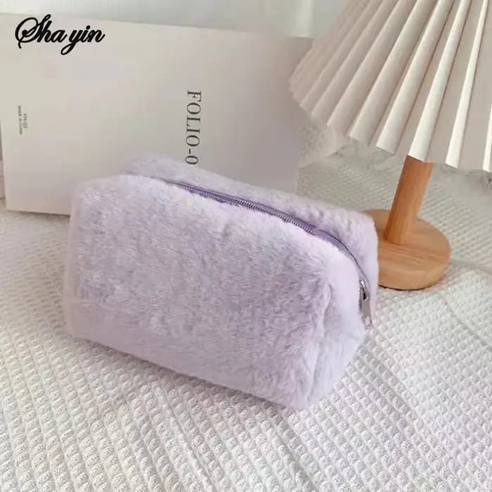 Trousse de maquillage élégante en velours