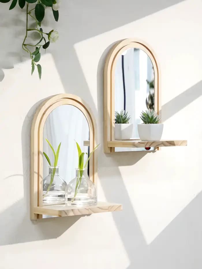 Miroir mural arqué avec étagère