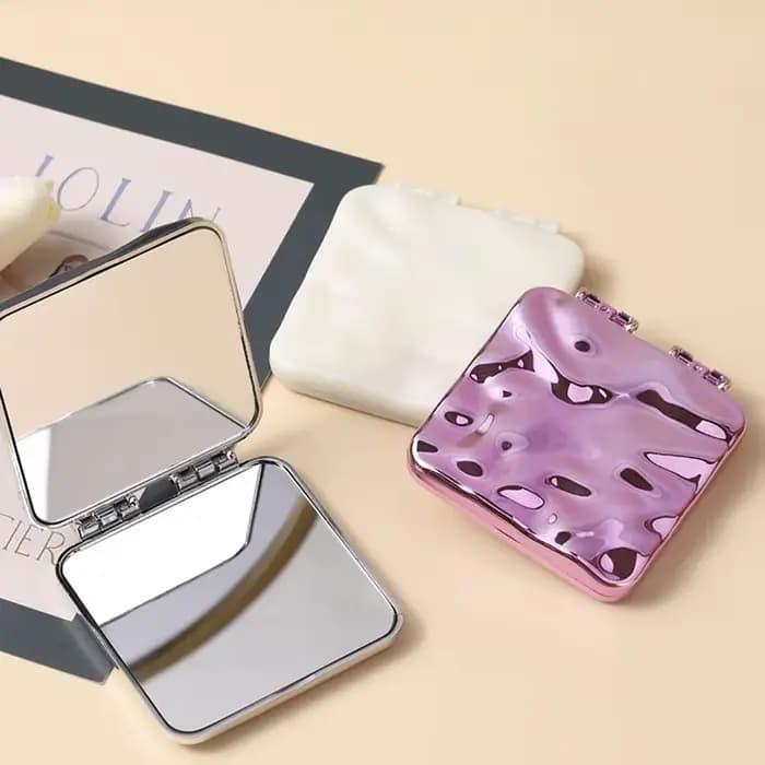 Mini Miroir de Maquillage Carré Pliable