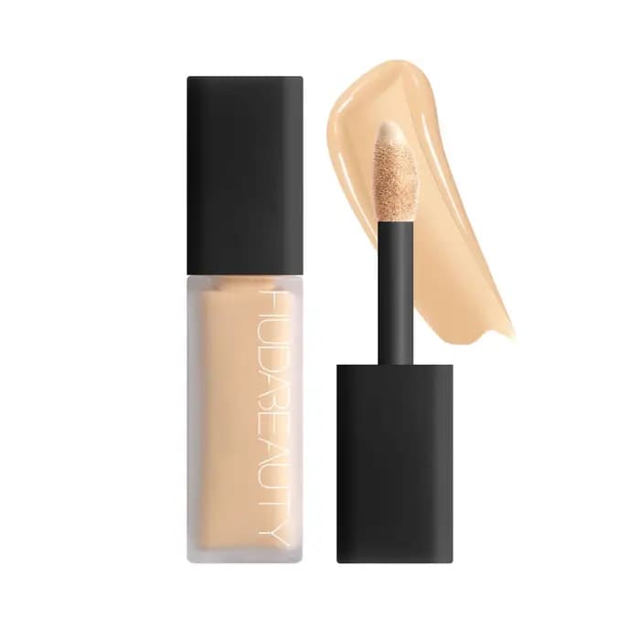 Huda Beauty Faux filtre lumineux mat correcteur pour les yeux hydratant longue durée fond de teint léger maquillage