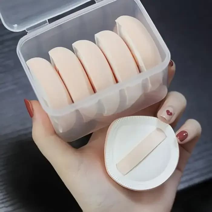Bouffées de fond de teint en forme de goutte pour femme