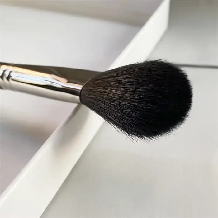 Pinceau à Blush en poudre 129 multi-usages