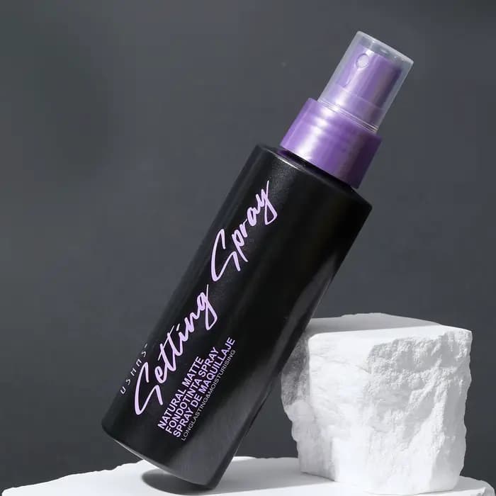 USHAS – Spray de maquillage imperméable