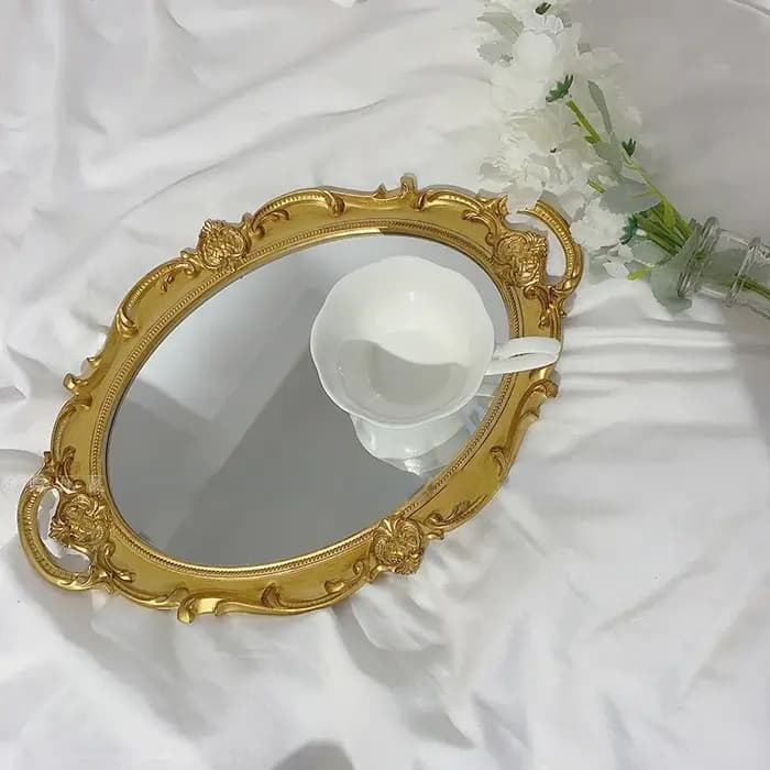 Miroir de courtoisie avec cadre baroque