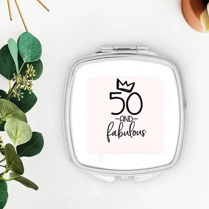 Fabuleux miroir de maquillage pour femme