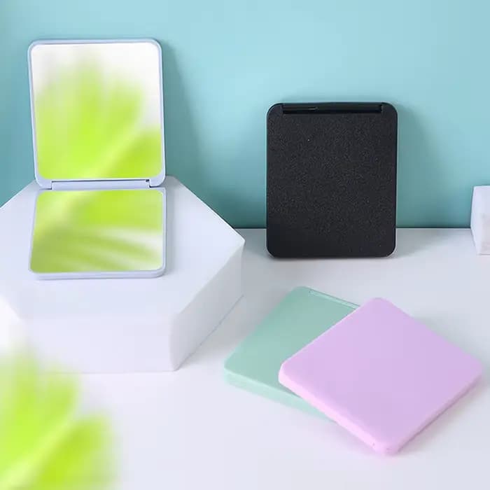 Mini miroir de maquillage carré pliable portable