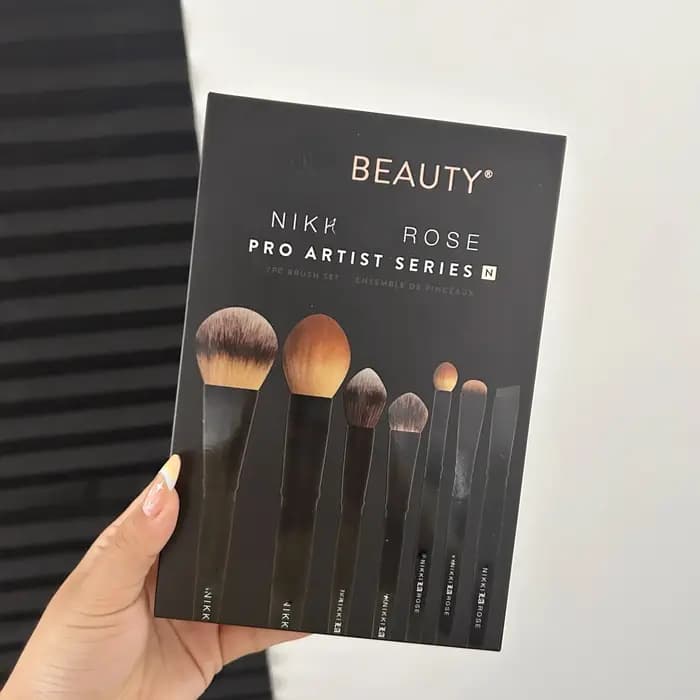 Ensemble de pinceaux de maquillage professionnels BKNikki Pro Artist