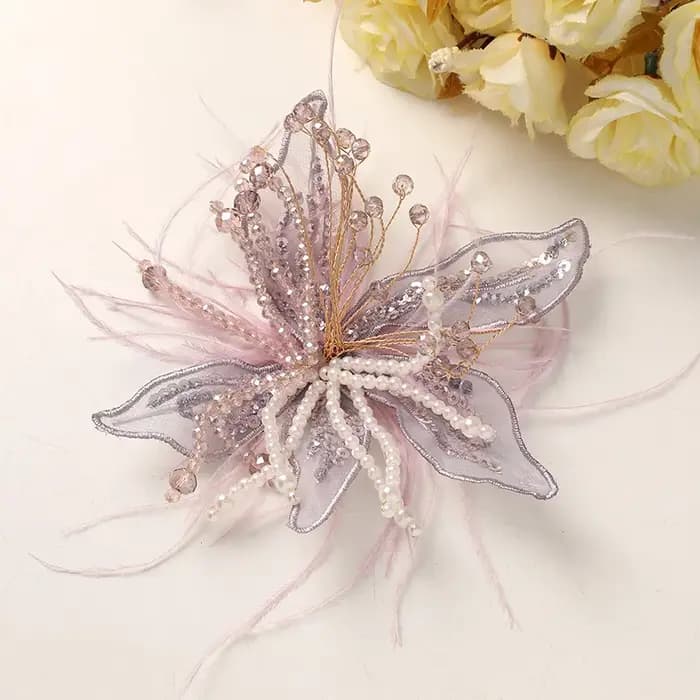 Accessoire de fleur en dentelle